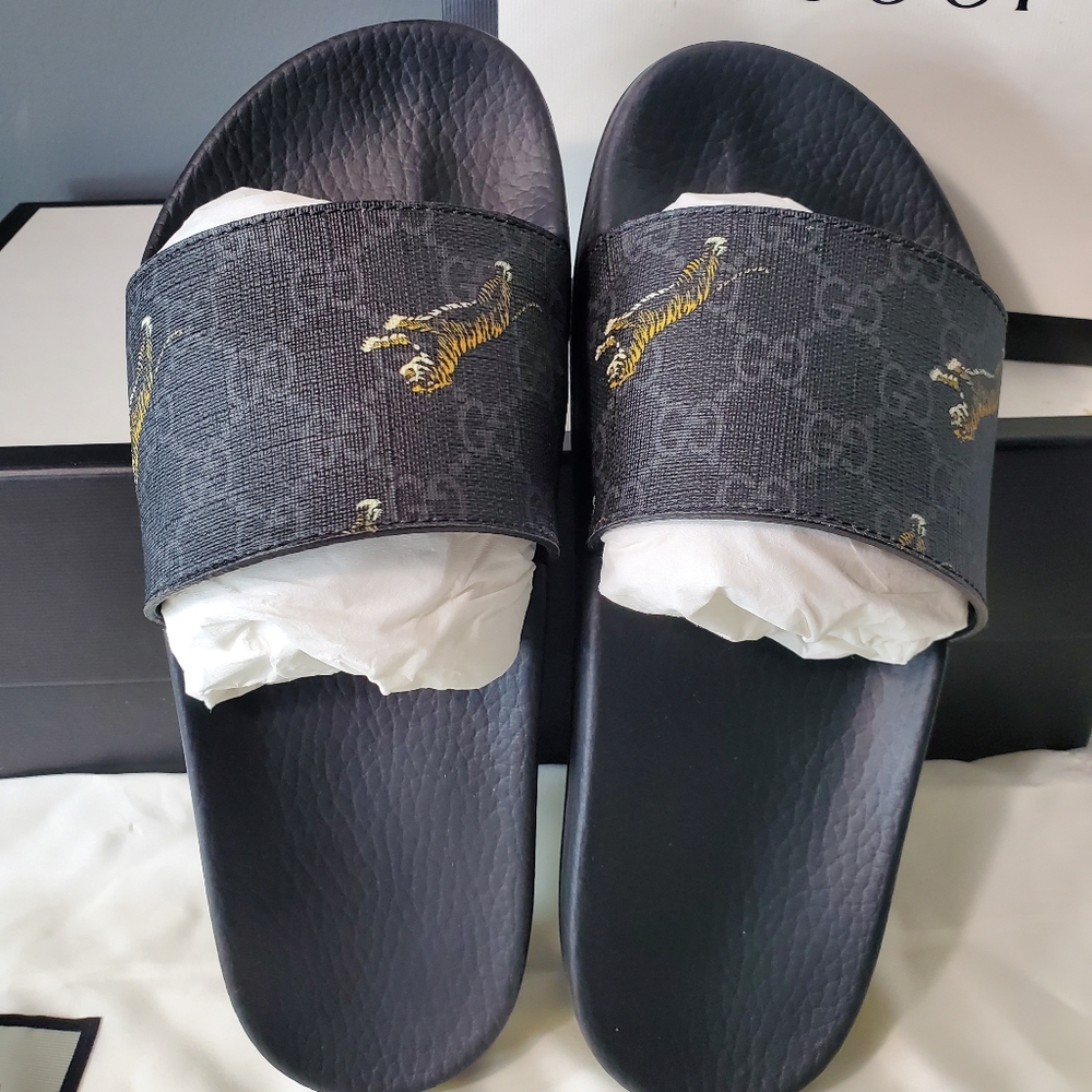 Gucci slides